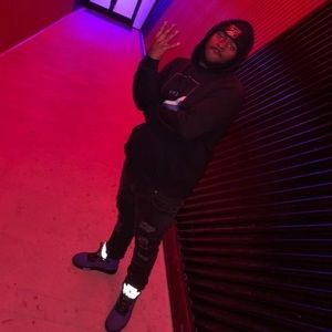 Meet your Posher, Lester